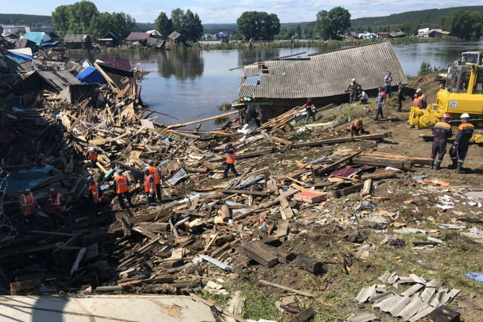 Поиск пропавших без вести при наводнении в Иркутской области: 30 человек найдено живыми. Фото: ФКУ Упрдор "Прибайкалье".