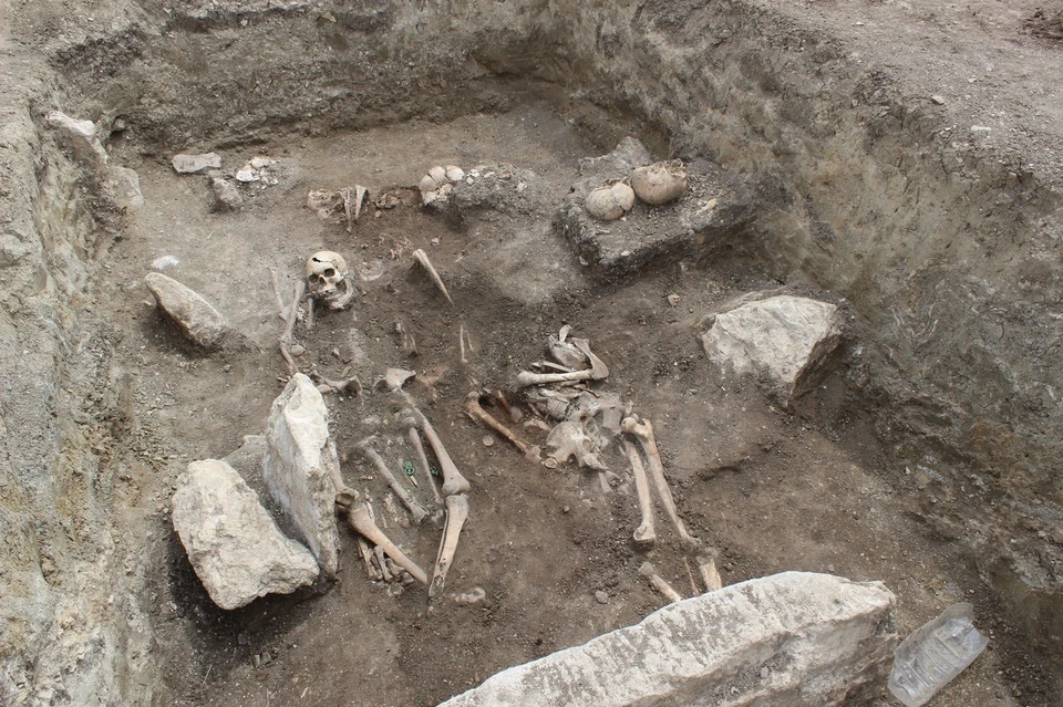 Захоронения в склепе не были ограблены ни в древности, ни в наше время. Фото: Пресс -служба проекта "Археология"