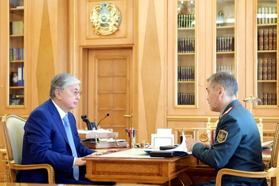 Касым-Жомарт Токаев поручил обеспечить своевременное выполнение всех работ по ликвидации последствий взрывов и вывозу боеприпасов.