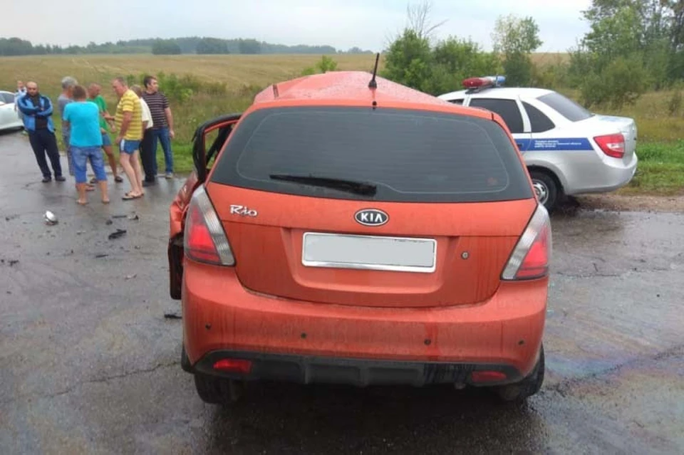 Водитель легкового автомобиля погиб. Фото: МЧС России по Тульской области