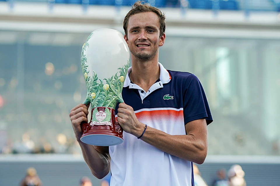 Даниил Медведев на престижном турнире серии «Мастерс» в Цинциннати выиграл пока главный трофей в карьере