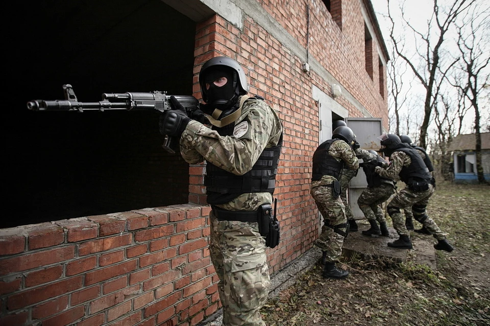 Силовикам удалось задержать боевика, планировавшего ряд террористических атак на полицейских и госструктуры