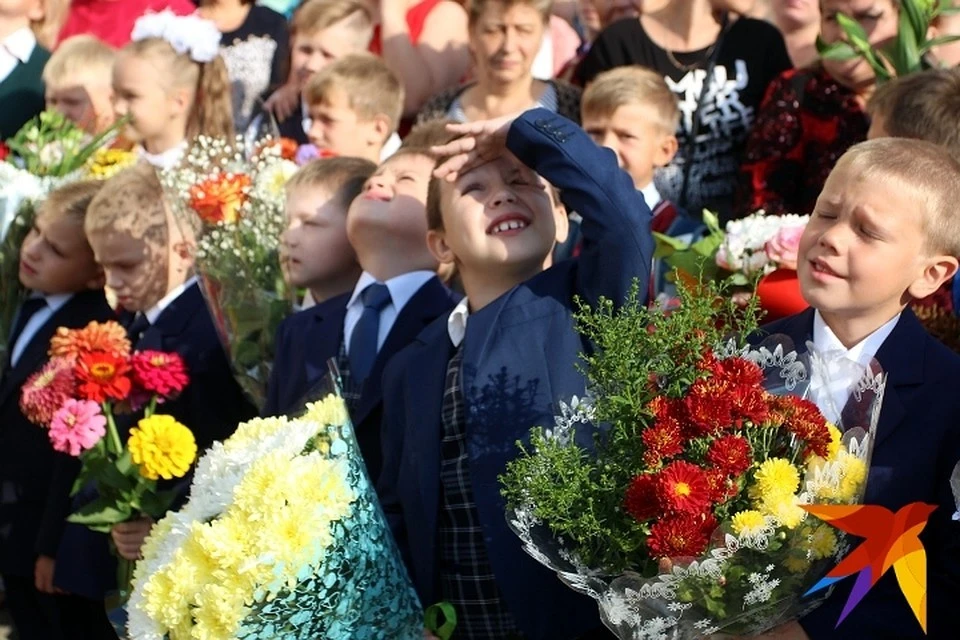 Детям идти в школу, а тут лето наступило