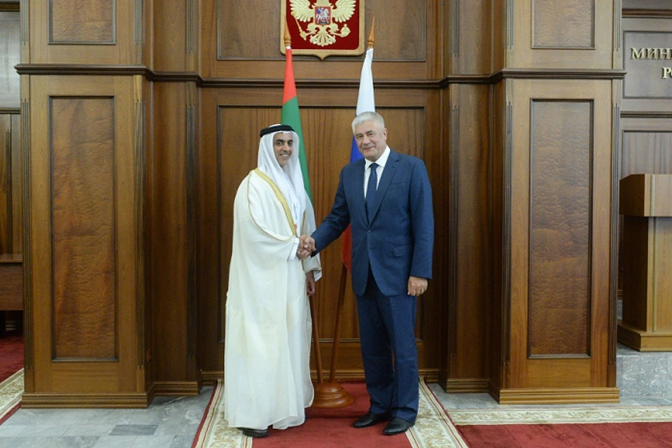 Владимир Колокольцев встретился с заместителем премьер-министра, министром внутренних дел Объединенных Арабских Эмиратов (ОАЭ) Сейфом бен Заидом Аль Нахайяном.