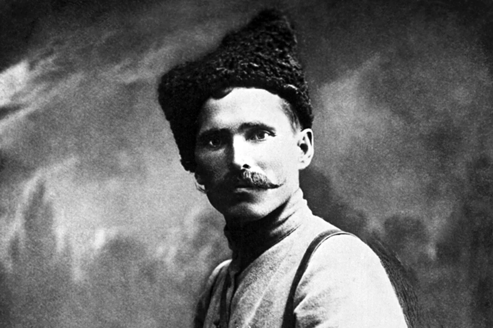 Василий Иванович Чапаев стал одним из символов Гражданской войны