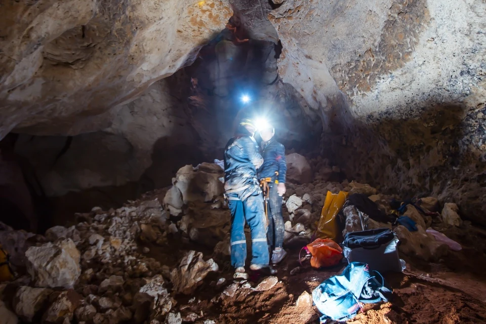 Ученые только начали изучать пещеру. Фото: пресс-служба КФУ им. В.И. Вернадского