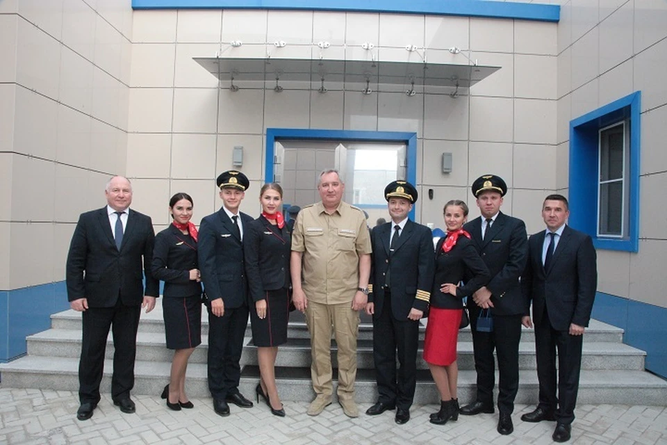 Дмитрий Рогозин лично пригласил экипаж А321 на космодром. Фото: Роскосмос