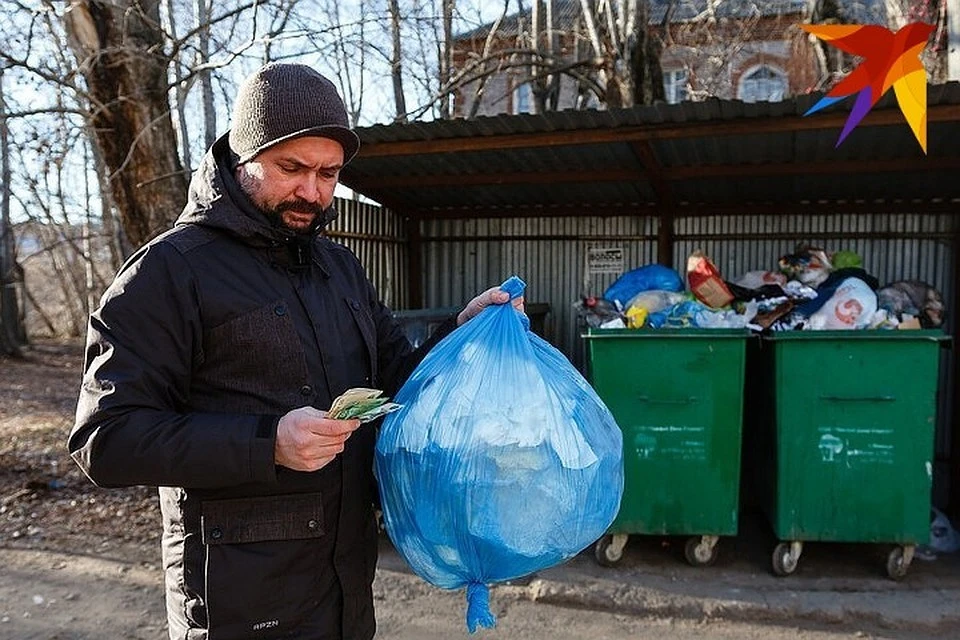 Если вы платите за вывоз мусора, а его не вывозят - жалуйтесь, не стесняйтесь!