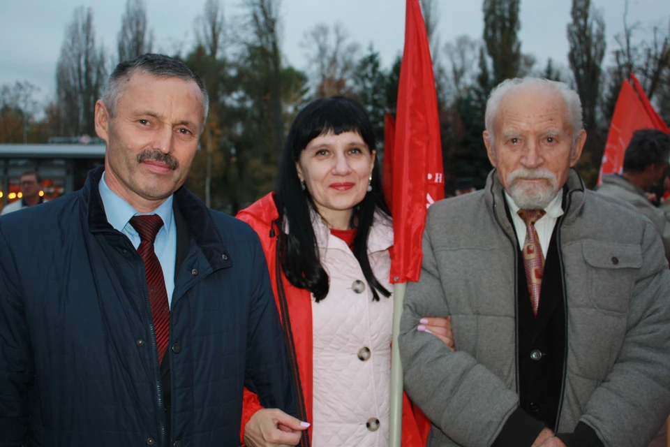 Белгородцы отметили 102-ю годовщину Октябрьской революции.