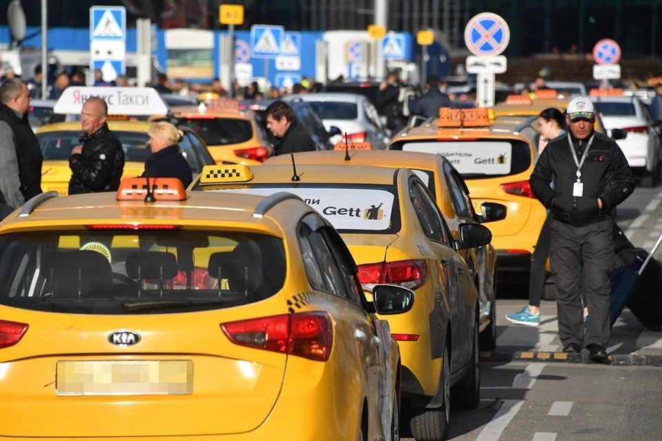 Либо тарифы на проезд поднимутся, либо томских таксистов станет меньше