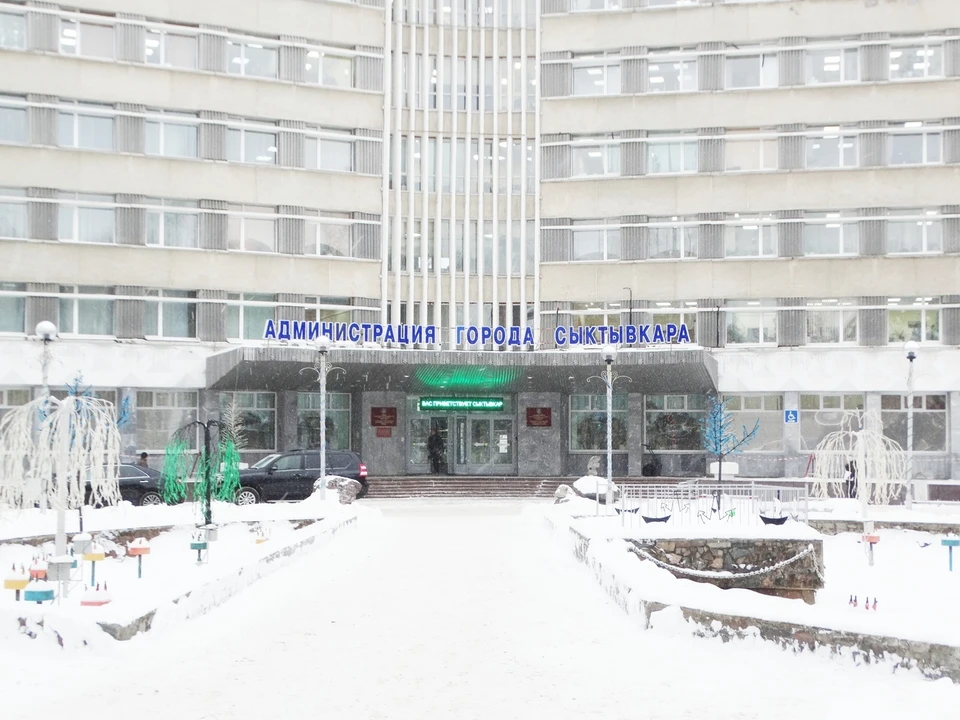 Прямо сейчас в городской администрации идет борьба