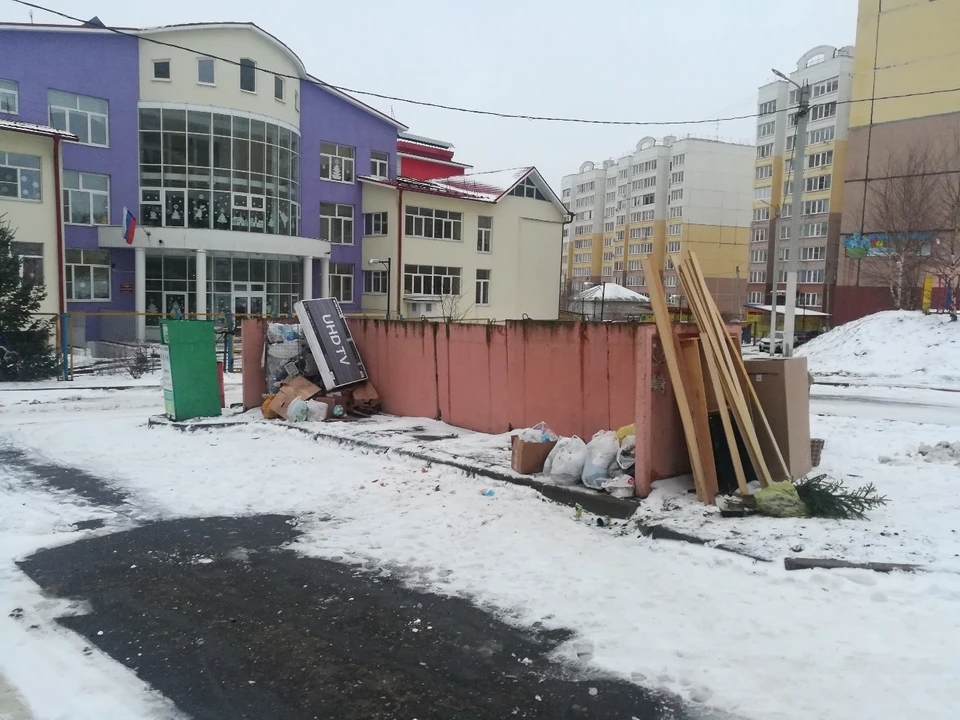 Площадка на улице Фатьянова