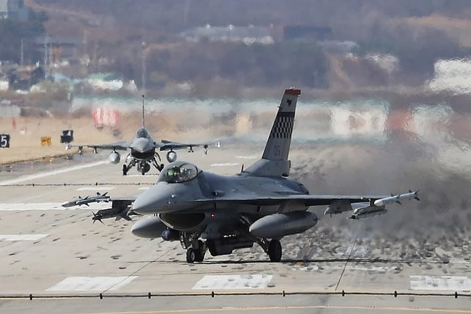 При атаке на американскую базу в Ираке уничтожен самолет ВВС США
