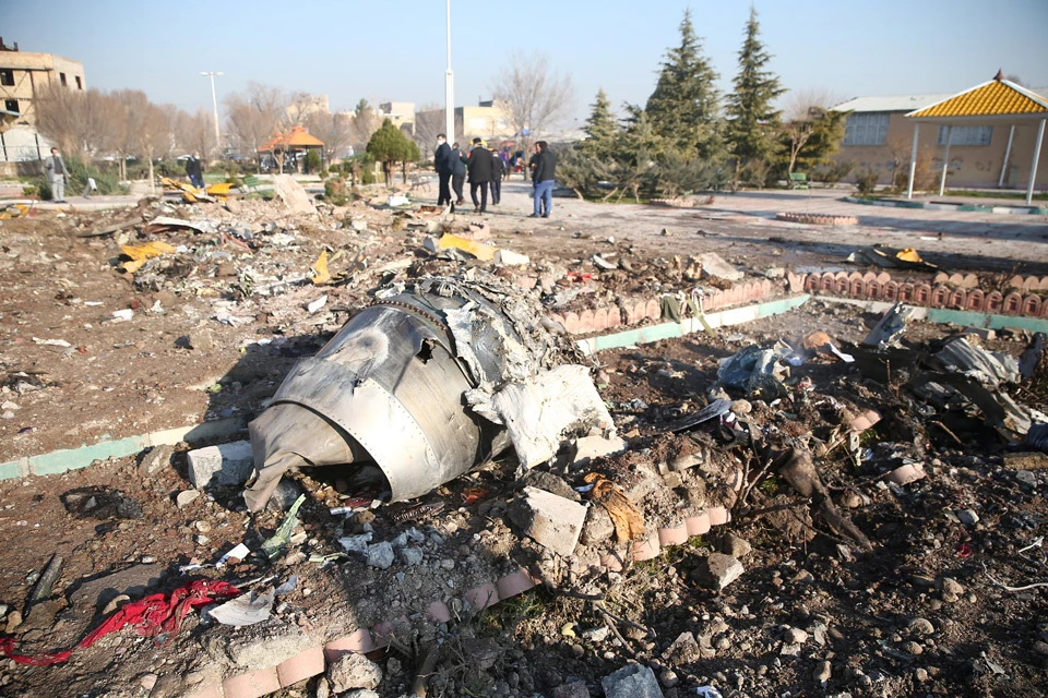 "Боинг 737-800" рухнул в аэропорту Тегерана 8 января 2020 года.