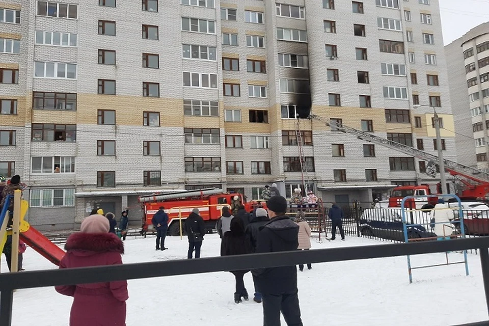 Пламя удалось побороть быстро. фото"Подслушано в Ярославле"\vk.com.