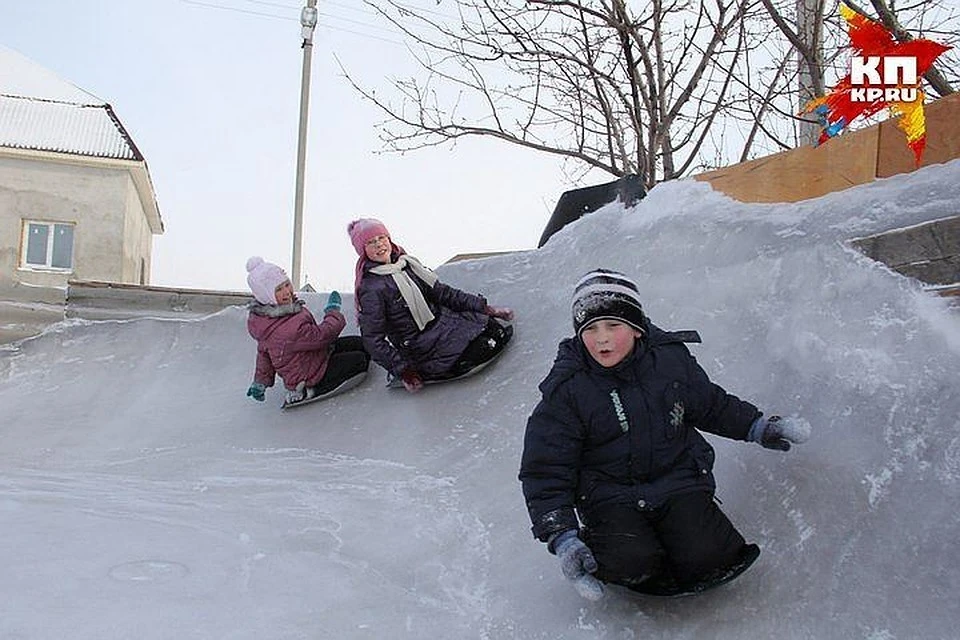 В Кузбассе 10-летний мальчик отправился кататься на горках и потерялся