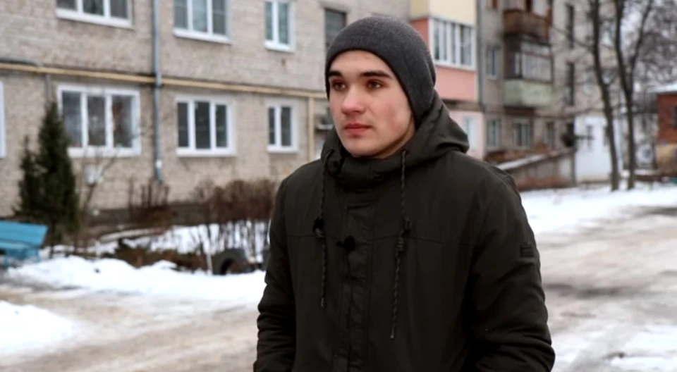 16-летний студент Максим Аношин