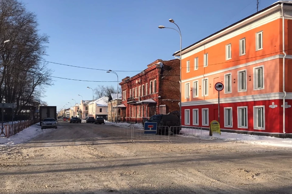 Улицу Чкалова частично перекрыли