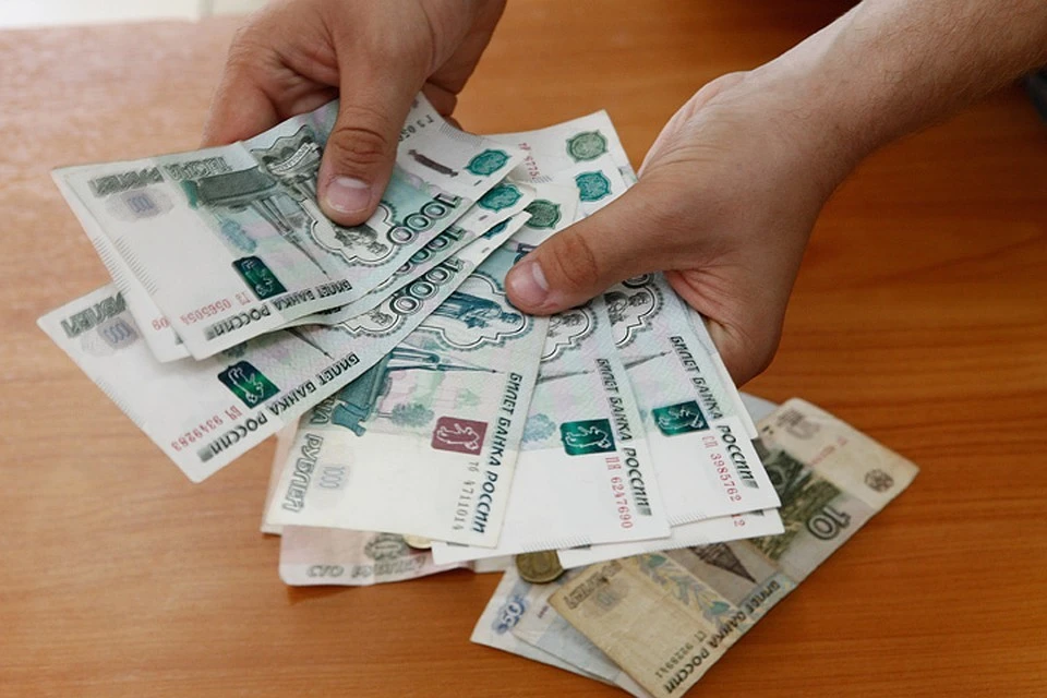 Мужчина украл у сожительницы 89 тысяч рублей и уехал на юг