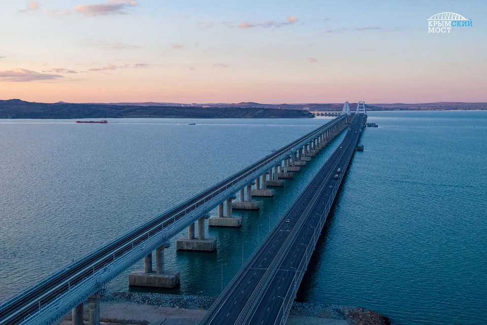 Фото: инфоцентр "Крымский мост"