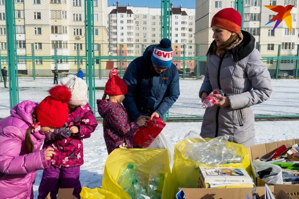 Орловцам предложили помочь детям с помощью мусора