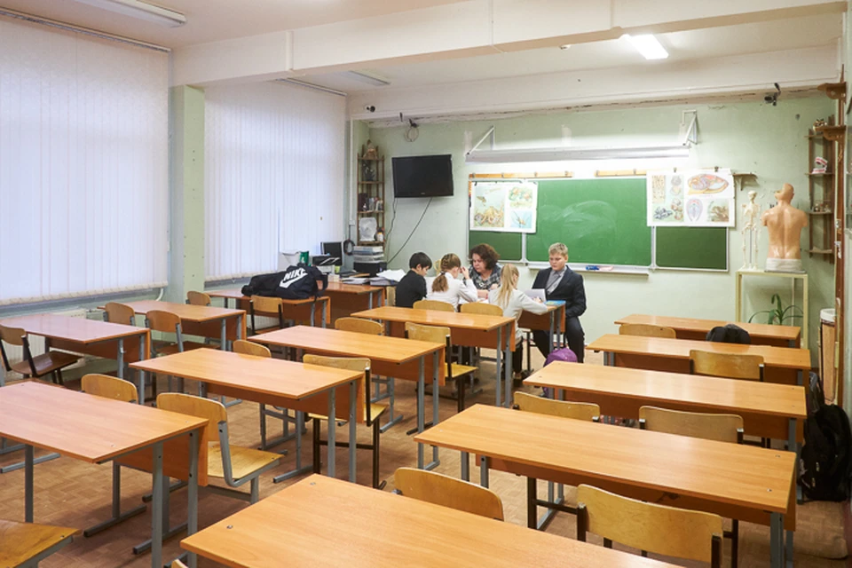В петербургских школах и садах из-за высокой заболеваемости введен карантин.