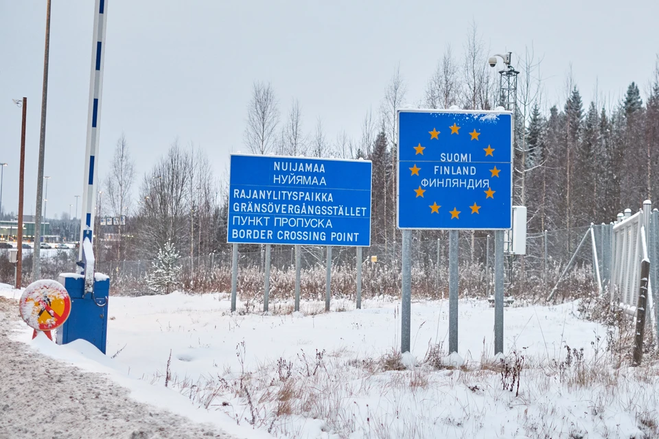 На границе с Финляндией образовались привычные пробки.