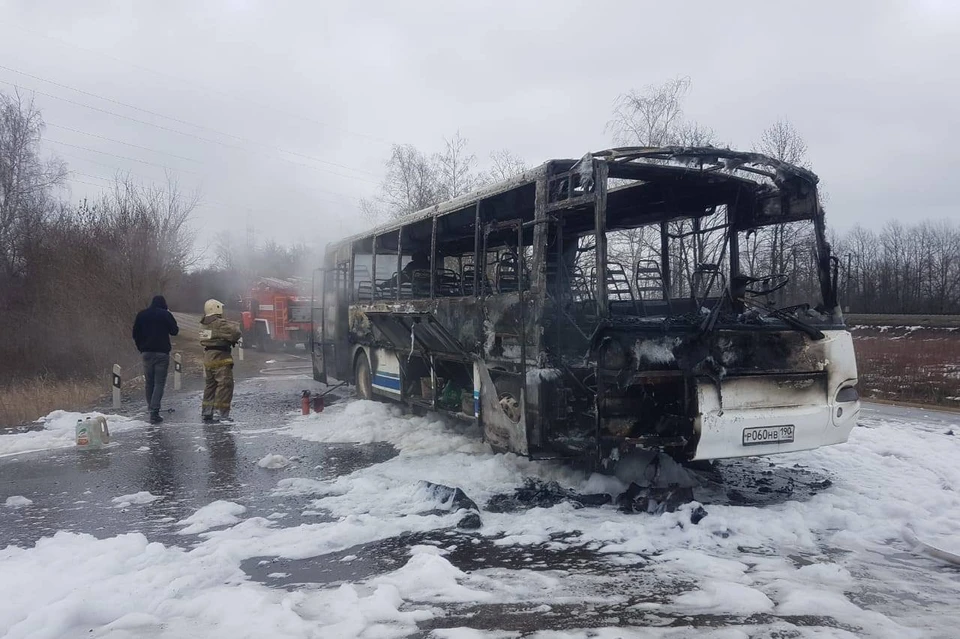 Под Липецком сгорел пассажирский автобус
