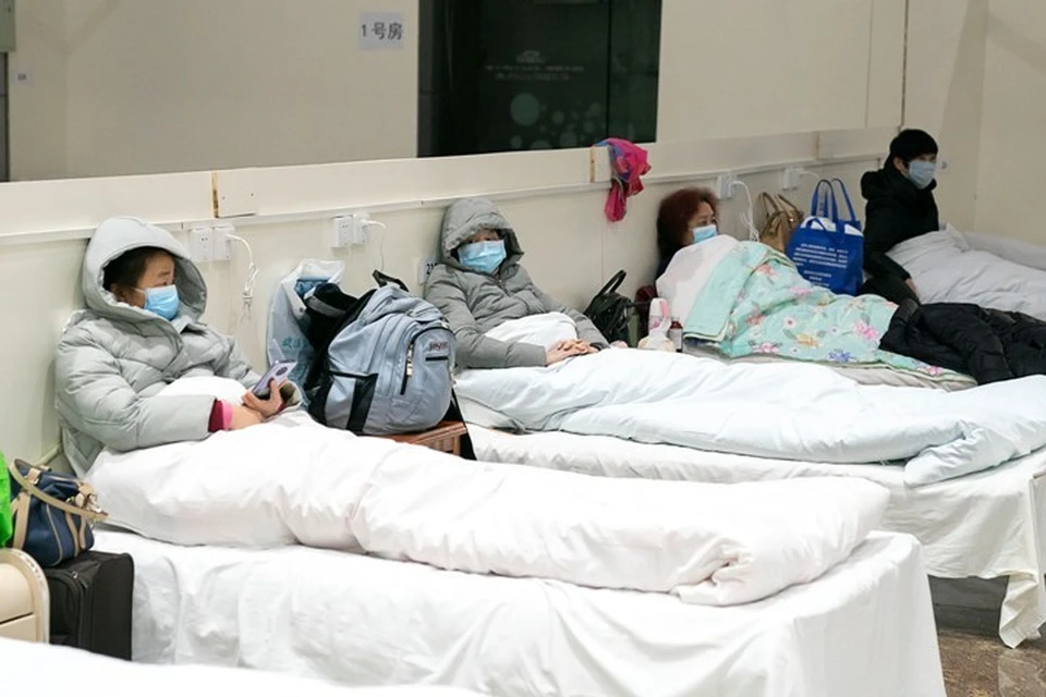 В больницах Китая остаются более 47,6 тысяч человек
