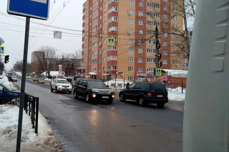 Температура воздуха ночью 0…+5 Сº, днем +4… +9 ºС