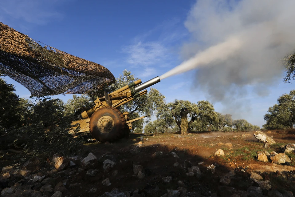 Сирийские террористы ведут обстрел позиций правительственных войск, провинция Идлиб.