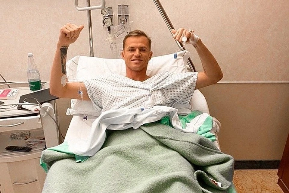 Тарасову провели операцию на сломанной ноге. Фото: личная страница Тарасова в Инстаграме.