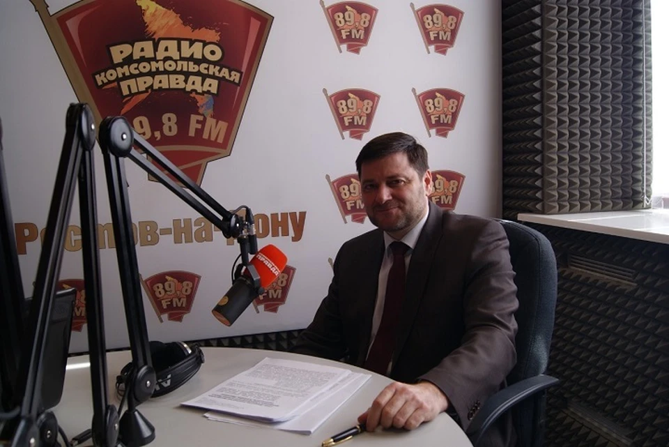 О реализации национальных проектов на Дону рассказал заместитель губернатора РО Виктор Вовк.
