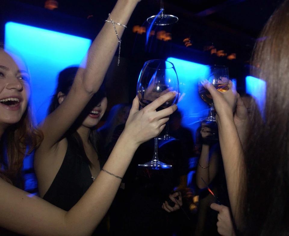 Работа путаны в ночных клубах для мужчин в Греции! | Моя Греция | Дзен