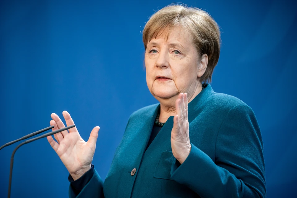 Ангела Меркель во время выступления 22 марта