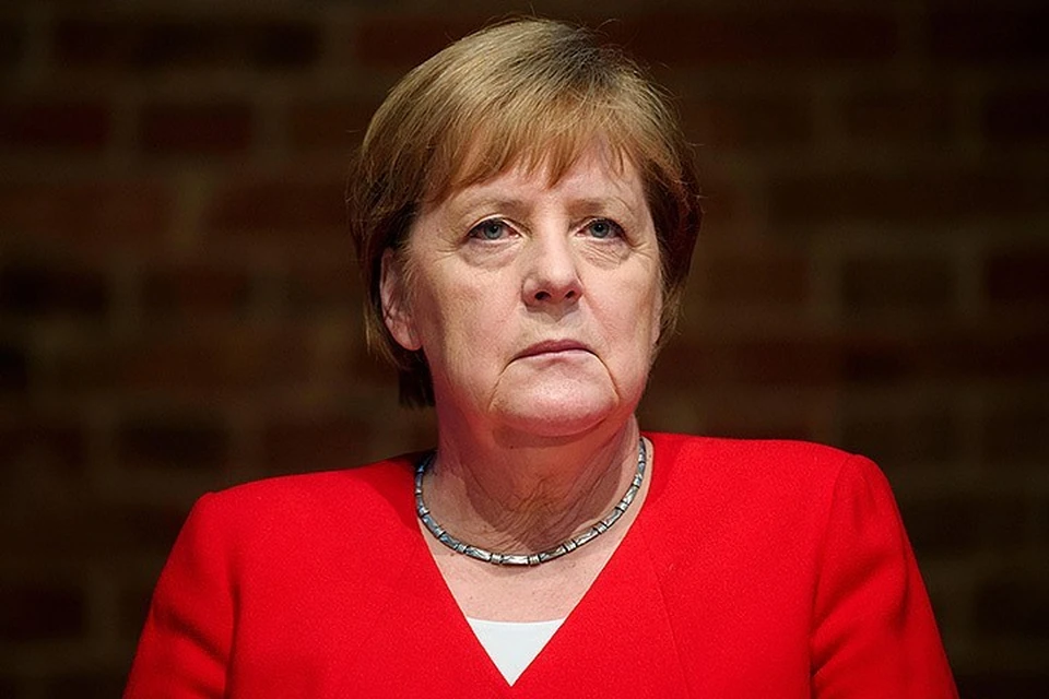 Меркель отправили в карантин после контакта с зараженным коронавирусом