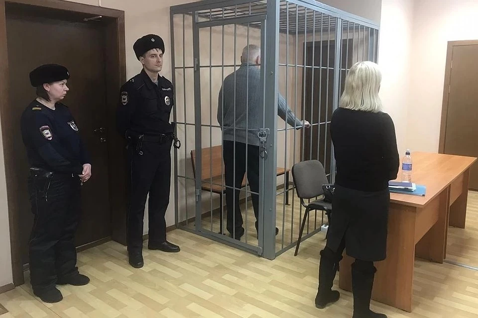 Следователи просят продлить срок содержания под стражей для бывшего руководителя Заельцовского межрайонного следственного отдела.