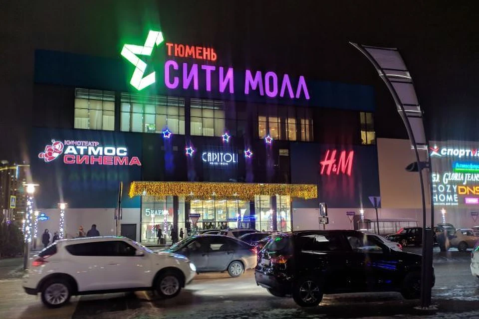 Тюменцы охотно посещают только продуктовые магазины, отмечают очевидцы