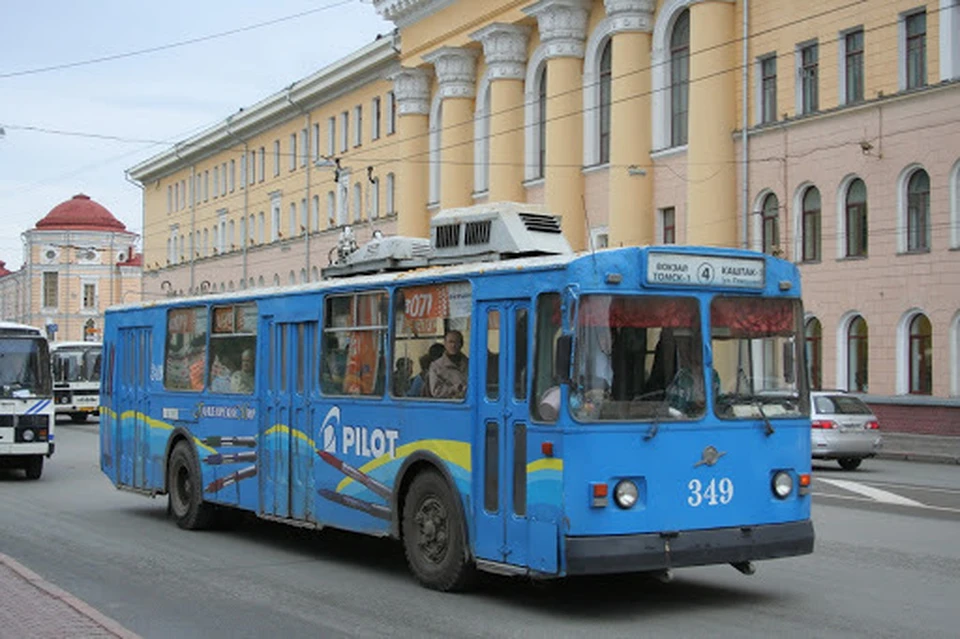 Пассажиров в транспорте стало заметно меньше.