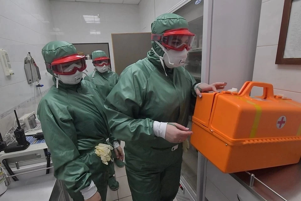 В Оперштабе рассказали подробности о новом заболевшем коронавирусом в Новосибирске.