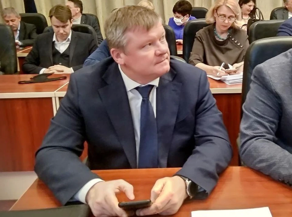 Михаил Исаев подтвердил, что администрации районов Саратова не справились с выдачей спецпропусков за один день, как придумали в облправительстве