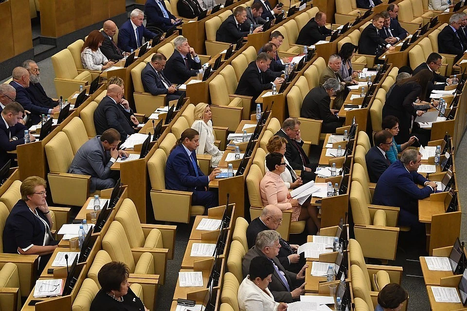 Совфед одобрил закон о кредитных каникулах гражданам и малому бизнесу
