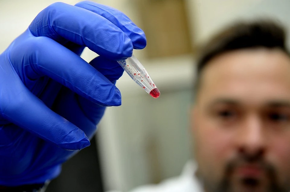В России готовятся начать тестировать вакцину от коронавируса на людях к июлю