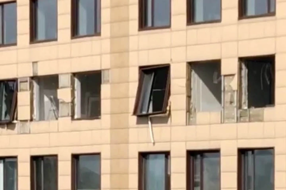 Взрыв в здании бизнес-центра в Москве произошел в бойлерной, возгорание на площади 5 кв. метров ликвидировано