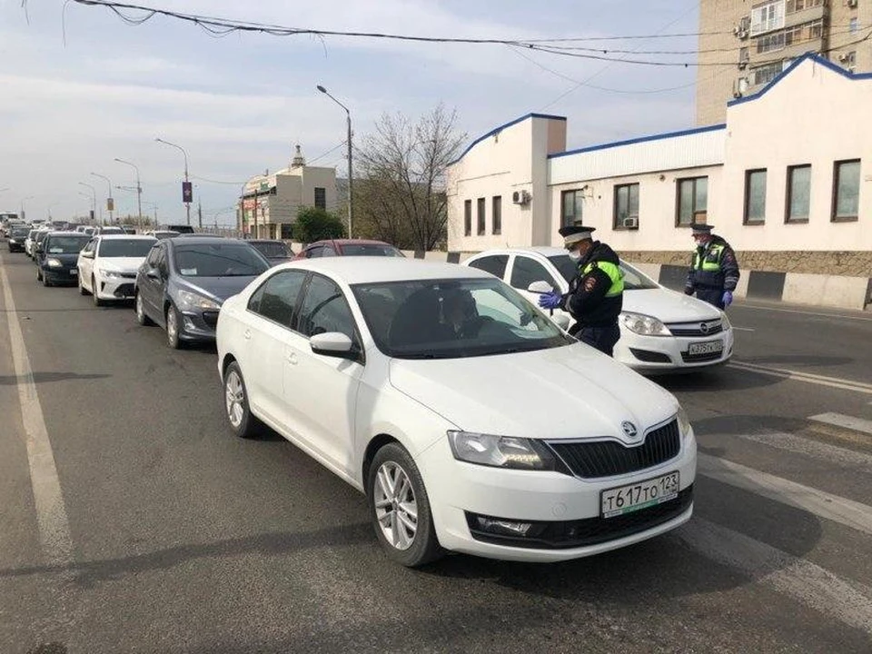Посты на въезде в Краснодар проверяют каждую машину krd.ru