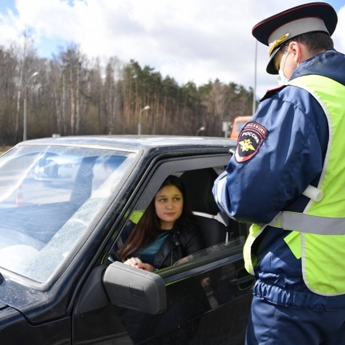 На выездах из Перми останавливают каждый автомобиль - KP.RU