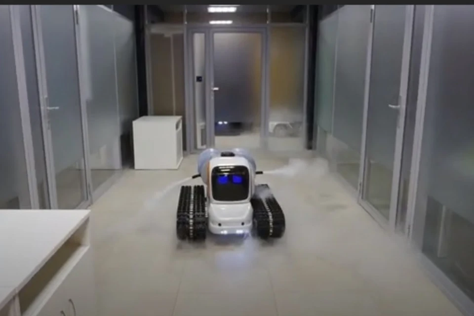 Российские разработчики создали модификацию робота для дезинфекции помещений в автономном режиме