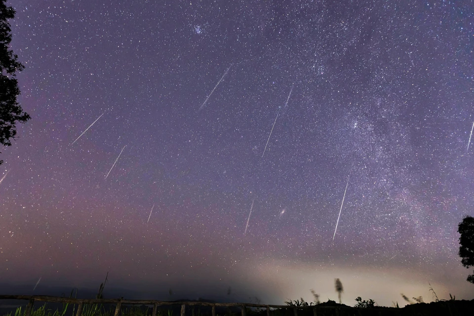 На Землю начал падать первый в 2020 году весенний «звездный дождь», метеорный поток Лириды
