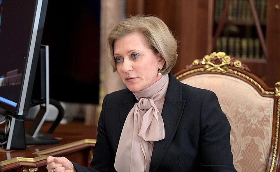 Руководитель Роспотребнадзора Анна Попова не исключила возможности продления ограничений
