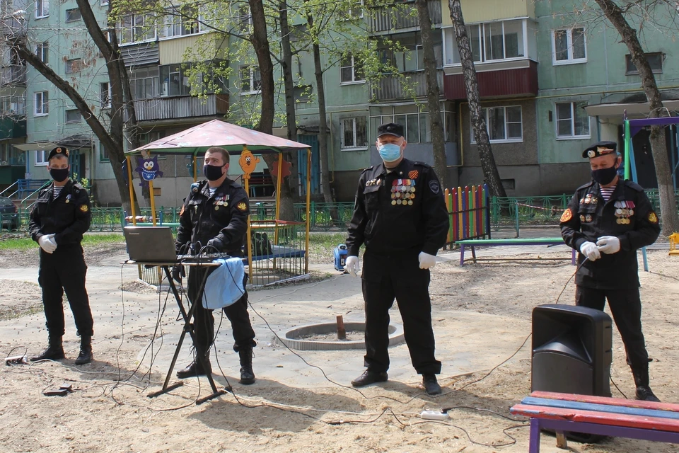 Концерты по дворах ветеранов в Липецке